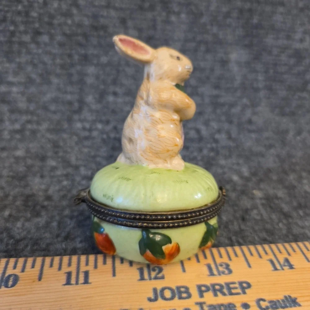 Rabbit‎ Carrot Porcelain Round Trinket Box Small Hinged Metal Lid Figural Decor